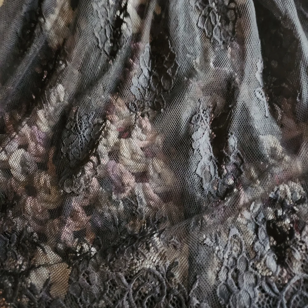 Forever 21 Black Lace Long Sleeve Dress - Picture 2 of 4